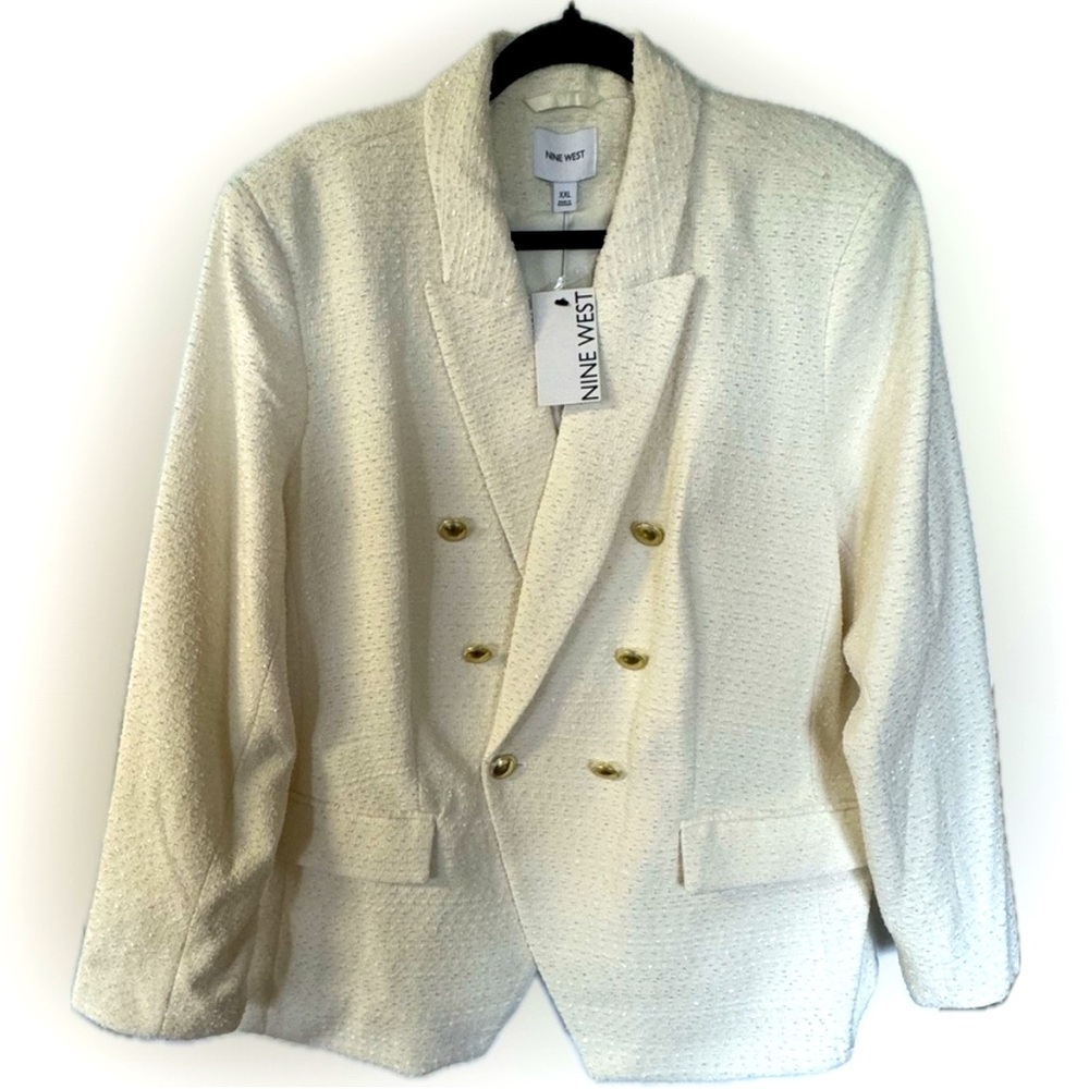 Nine West Size XXL Cream Blazer w/ double breasted either side buttoning. NWT!